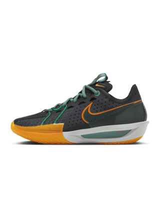 Nike low cut basketball shoes 2019 hotsell